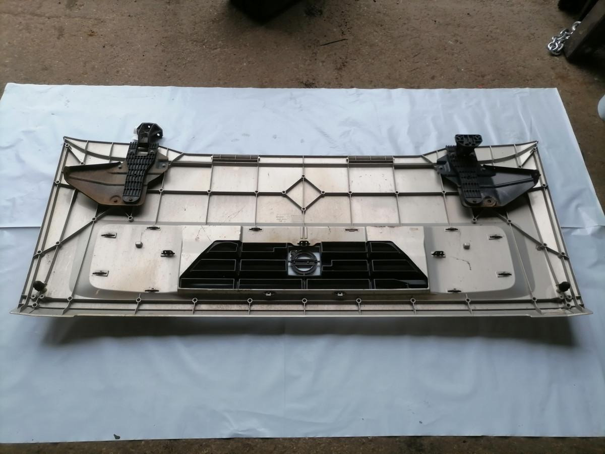 Volvo Grille panel 20748337 - Решётка радиатора для Грузовиков: фото 5 Volvo Grille panel 20748337 - Решётка радиатора для Грузовиков: фото 5