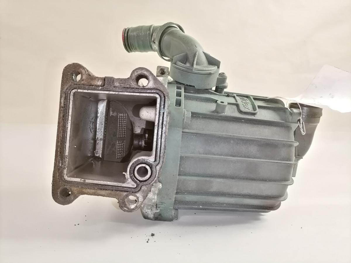 Volvo Karterituulutuse õliaurude separaator 21373547 - Картер для Грузовиков: фото 5 Volvo Karterituulutuse õliaurude separaator 21373547 - Картер для Грузовиков: фото 5