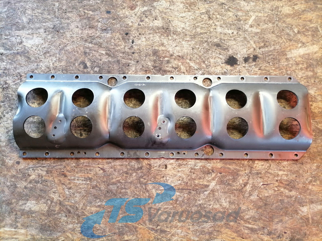 Volvo Ladder frame 20499612 - Масляный поддон для Грузовиков: фото 2 Volvo Ladder frame 20499612 - Масляный поддон для Грузовиков: фото 2