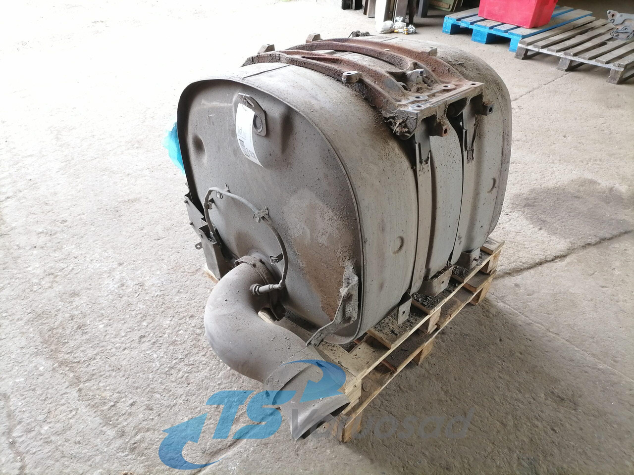 Volvo Muffler 21364822 - Глушитель для Грузовиков: фото 2 Volvo Muffler 21364822 - Глушитель для Грузовиков: фото 2