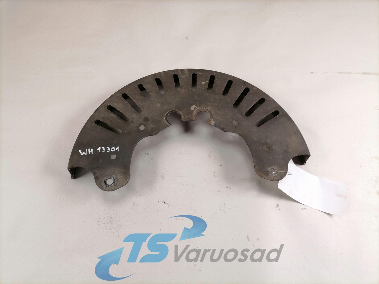 Volvo Porikaitseplekk 20374214 - Универсальная запчасть для Грузовиков: фото 1 Volvo Porikaitseplekk 20374214 - Универсальная запчасть для Грузовиков: фото 1