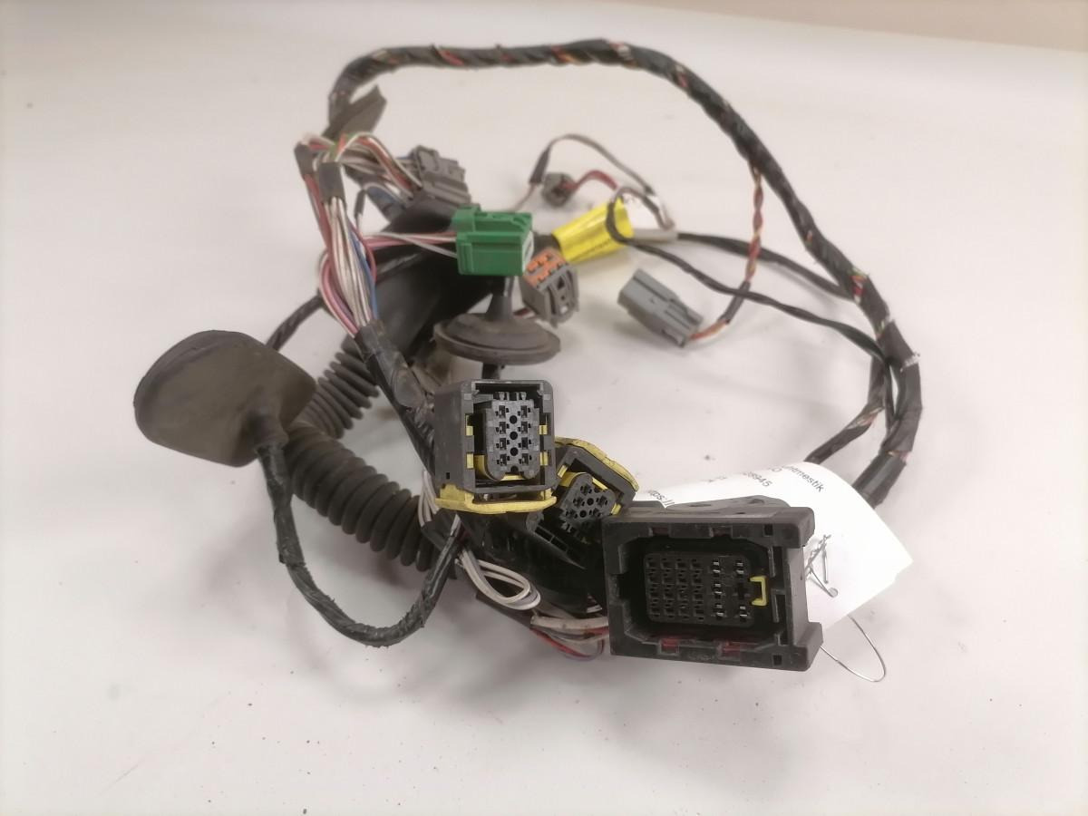 Volvo Ukse juhtmestik 22528945 - Дверь и запчасти для Грузовиков: фото 3 Volvo Ukse juhtmestik 22528945 - Дверь и запчасти для Грузовиков: фото 3