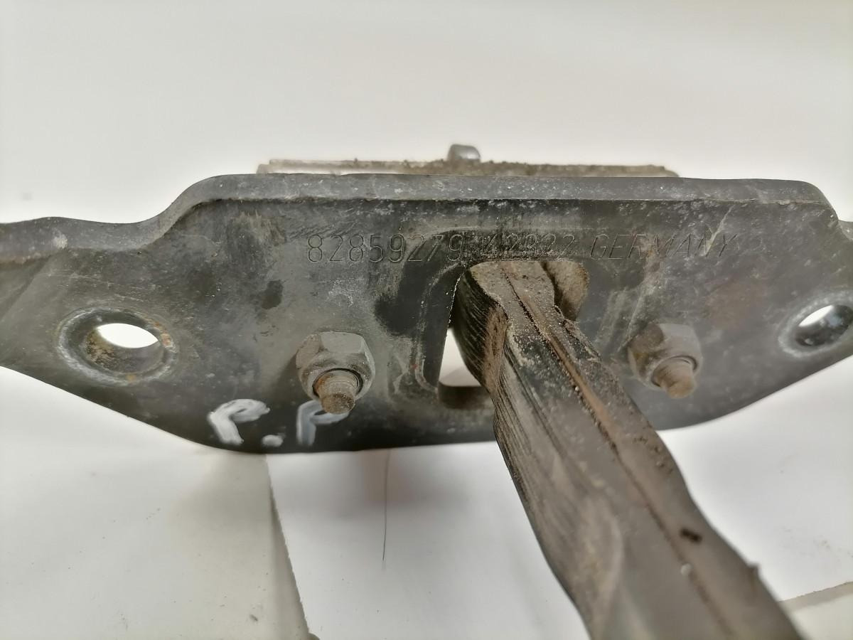 Volvo Uksepiiraja 82859279 - Дверь и запчасти для Грузовиков: фото 4 Volvo Uksepiiraja 82859279 - Дверь и запчасти для Грузовиков: фото 4