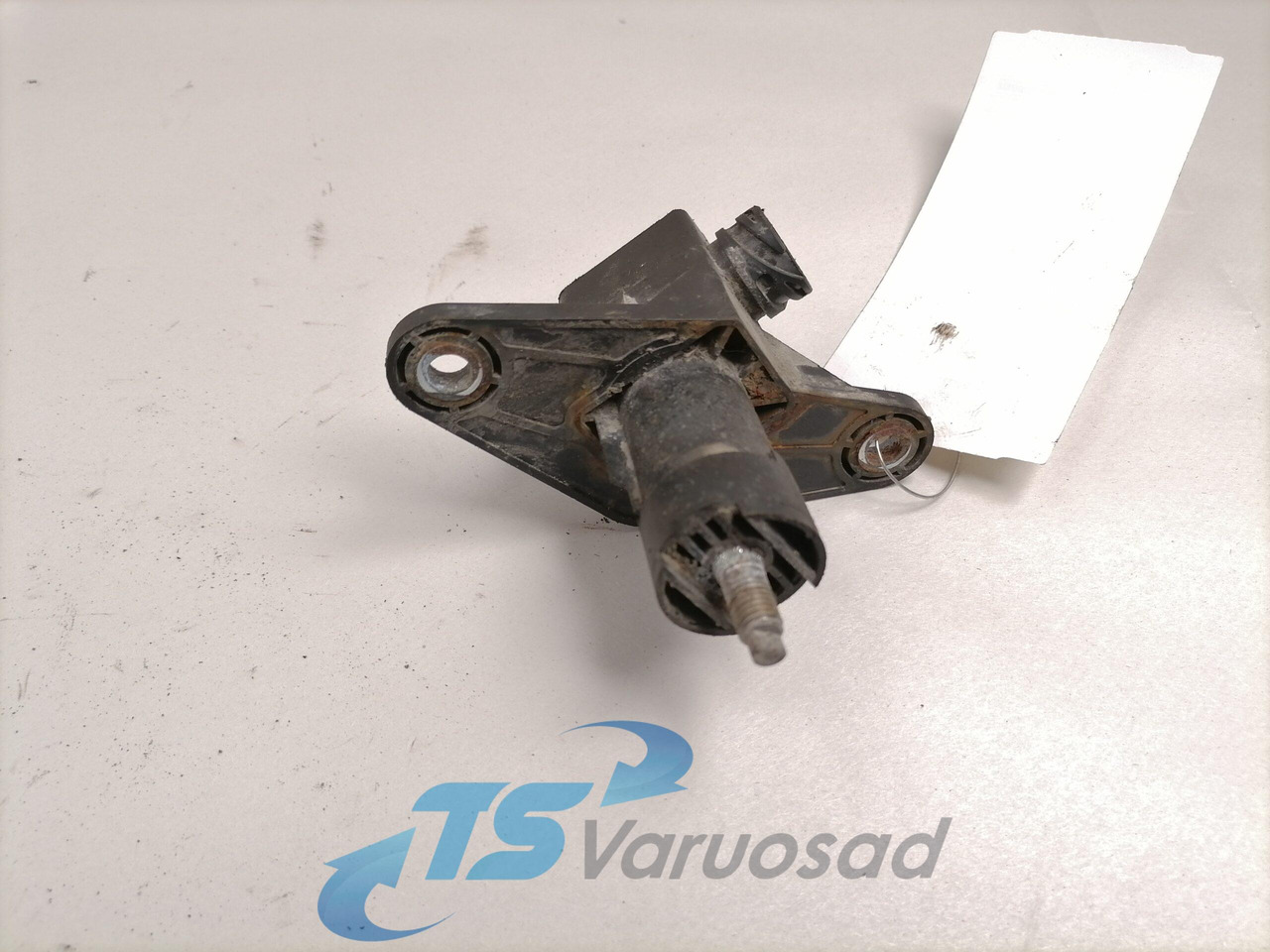 Volvo Vedrustuse kõrguse regulaator 21643575 - Подвеска для Грузовиков: фото 2 Volvo Vedrustuse kõrguse regulaator 21643575 - Подвеска для Грузовиков: фото 2