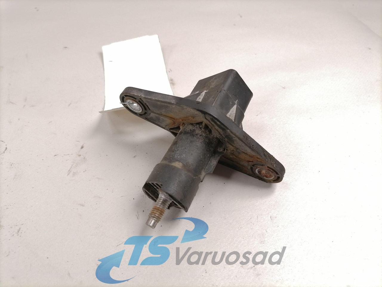 Volvo Vedrustuse kõrguse regulaator 21643575 - Подвеска для Грузовиков: фото 2 Volvo Vedrustuse kõrguse regulaator 21643575 - Подвеска для Грузовиков: фото 2