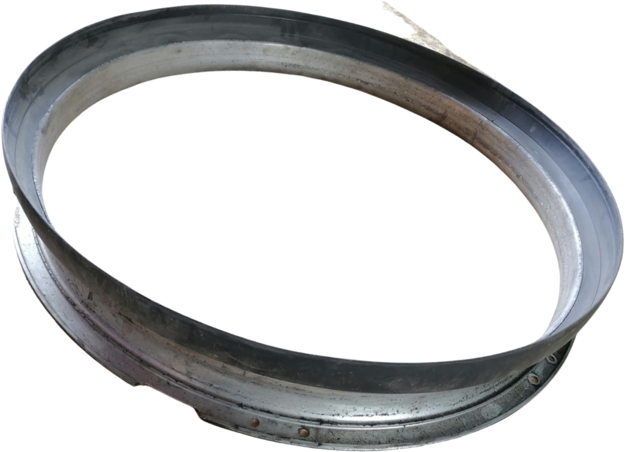 Volvo Ventilaatori metallrõngas 22134195 - Радиатор для Грузовиков: фото 1 Volvo Ventilaatori metallrõngas 22134195 - Радиатор для Грузовиков: фото 1