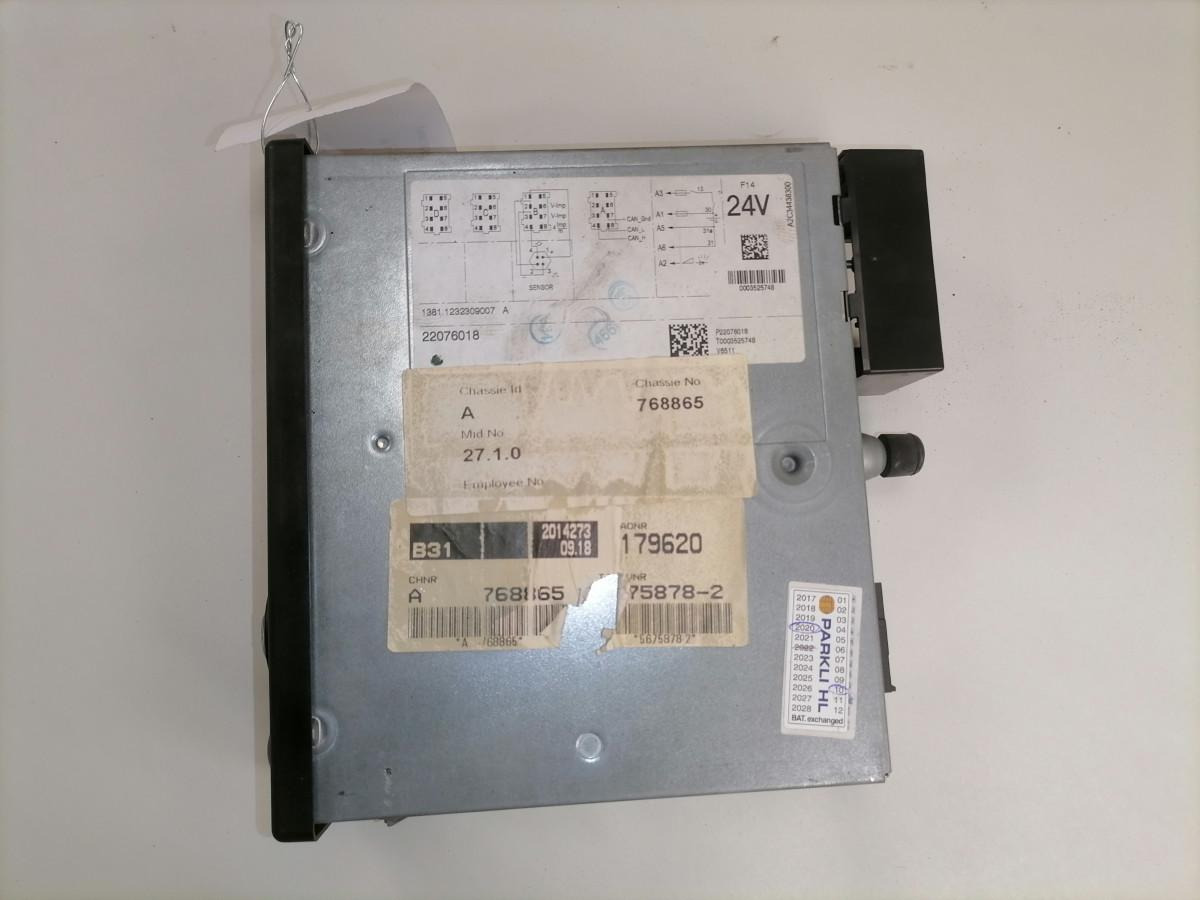 Volvo tachograph 22076018 - Тахограф для Грузовиков: фото 4 Volvo tachograph 22076018 - Тахограф для Грузовиков: фото 4