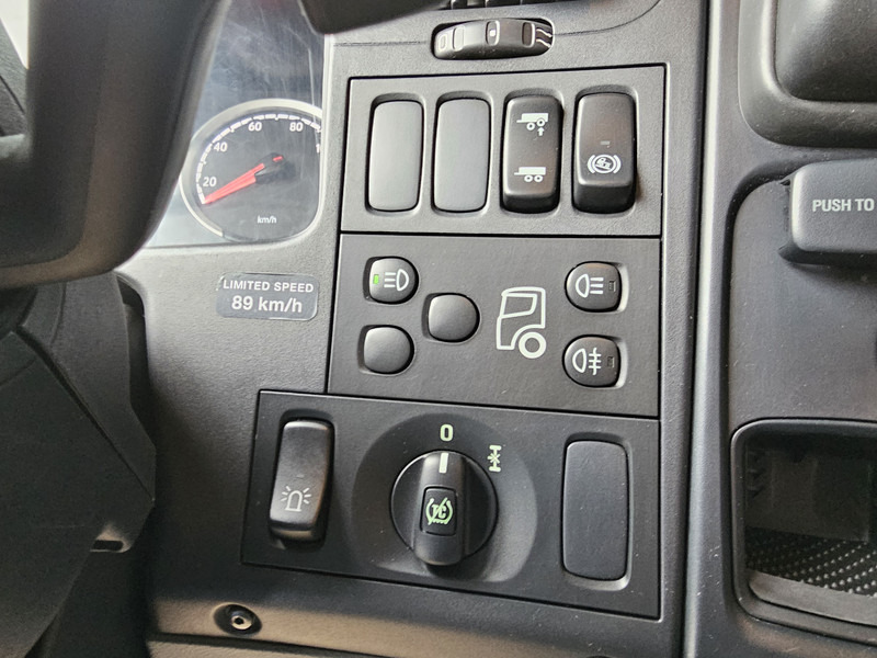 Грузовик бортовой/ Платформа, Автоманипулятор Scania P320 / 4x2 / PALFINGER PK14002 / CRANE/KRAN: фото 15