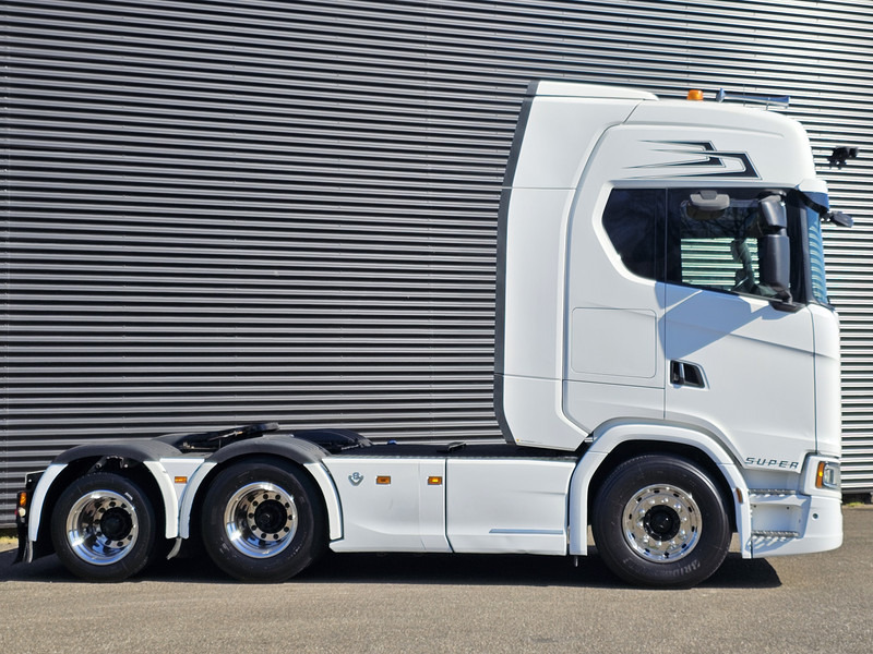 Scania S580 / V8 / 6X2 / FULL AIR / BOOGIE / RETARDER - Тягач: фото 4 Scania S580 / V8 / 6X2 / FULL AIR / BOOGIE / RETARDER - Тягач: фото 4