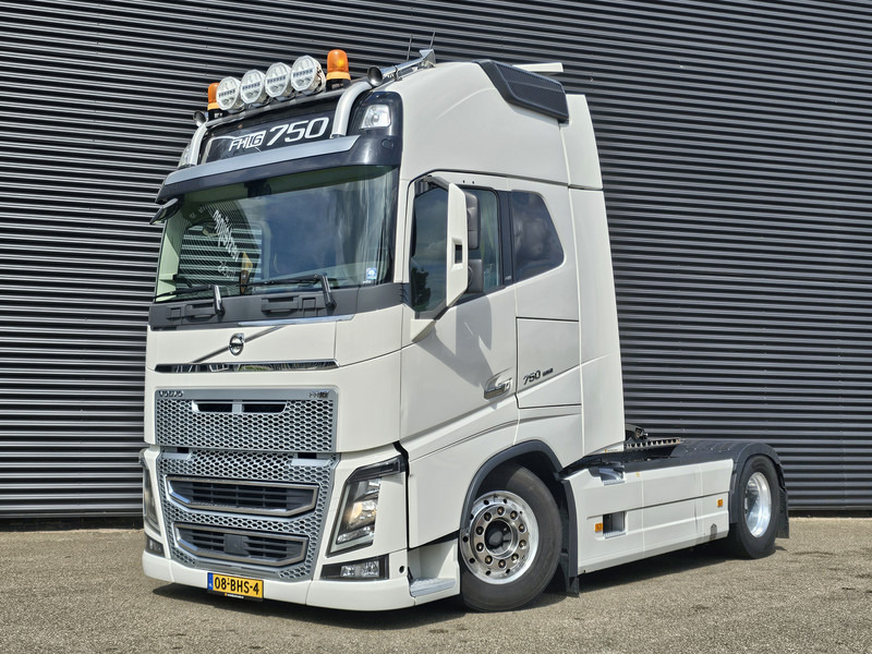 Volvo FH 16.750 / 4X2 / XL / I-PARK-COOL - Тягач: фото 1 Volvo FH 16.750 / 4X2 / XL / I-PARK-COOL - Тягач: фото 1
