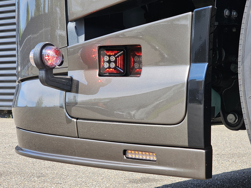 Тягач Volvo VT5 AERO 780 XXL / 6x2 TORPEDO / BOOGIE / SPECIAL / SHOW: фото 12 Тягач Volvo VT5 AERO 780 XXL / 6x2 TORPEDO / BOOGIE / SPECIAL / SHOW: фото 12