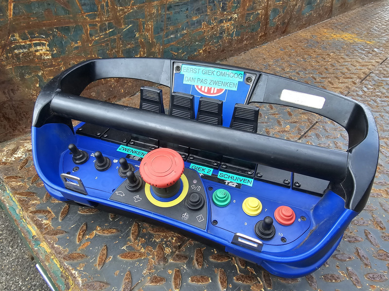 Volvo FE 320 6X2R / 22 t/m KRAN / CRANE / OPRIJ / MACHINE TRANSPORT - Эвакуатор: фото 5 Volvo FE 320 6X2R / 22 t/m KRAN / CRANE / OPRIJ / MACHINE TRANSPORT - Эвакуатор: фото 5