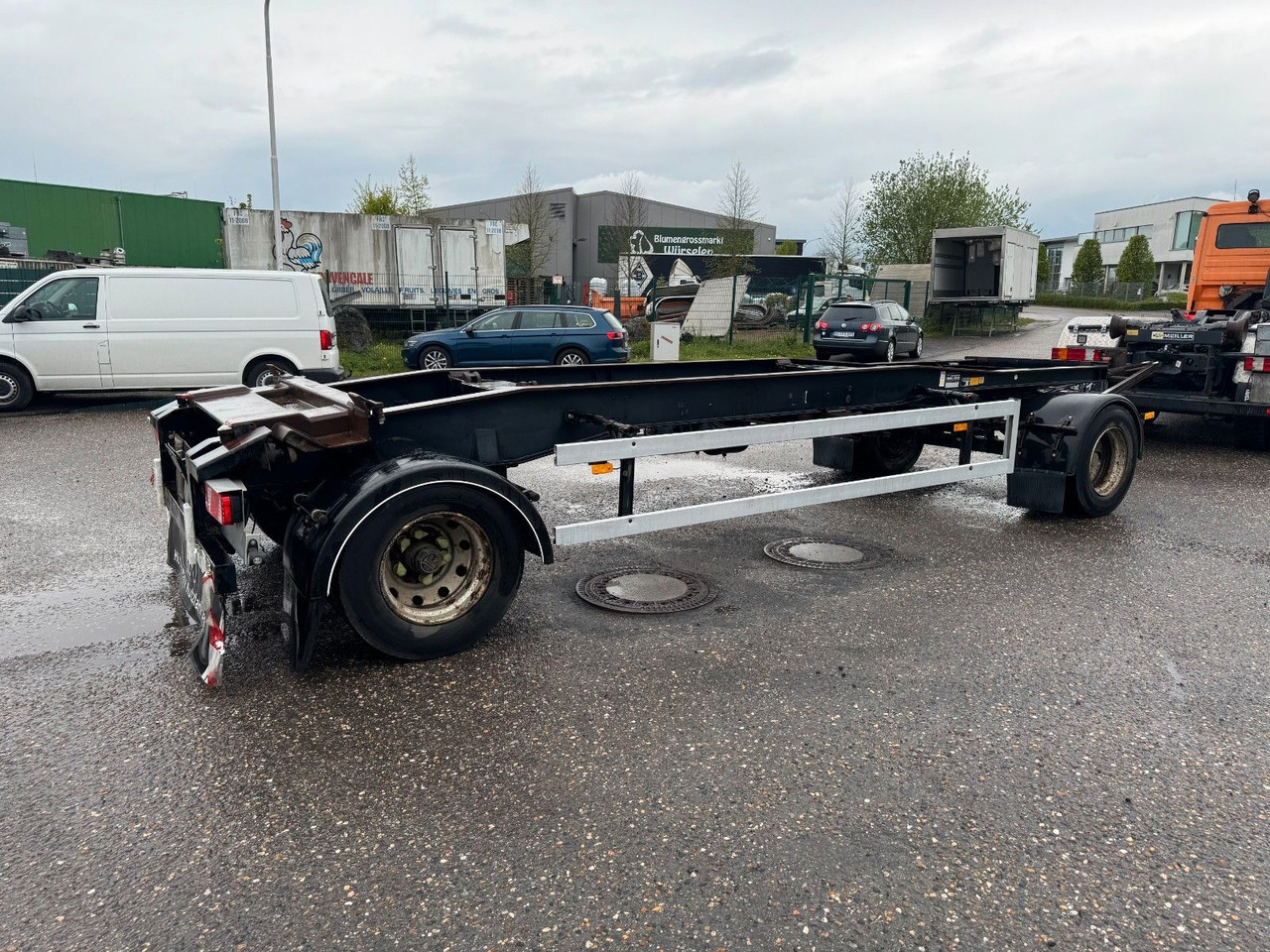 Прицеп мультилифт/ Бункеровоз Hüffermann 2 Achs Abrollanhänger mit Schlitten: фото 7 Прицеп мультилифт/ Бункеровоз Hüffermann 2 Achs Abrollanhänger mit Schlitten: фото 7