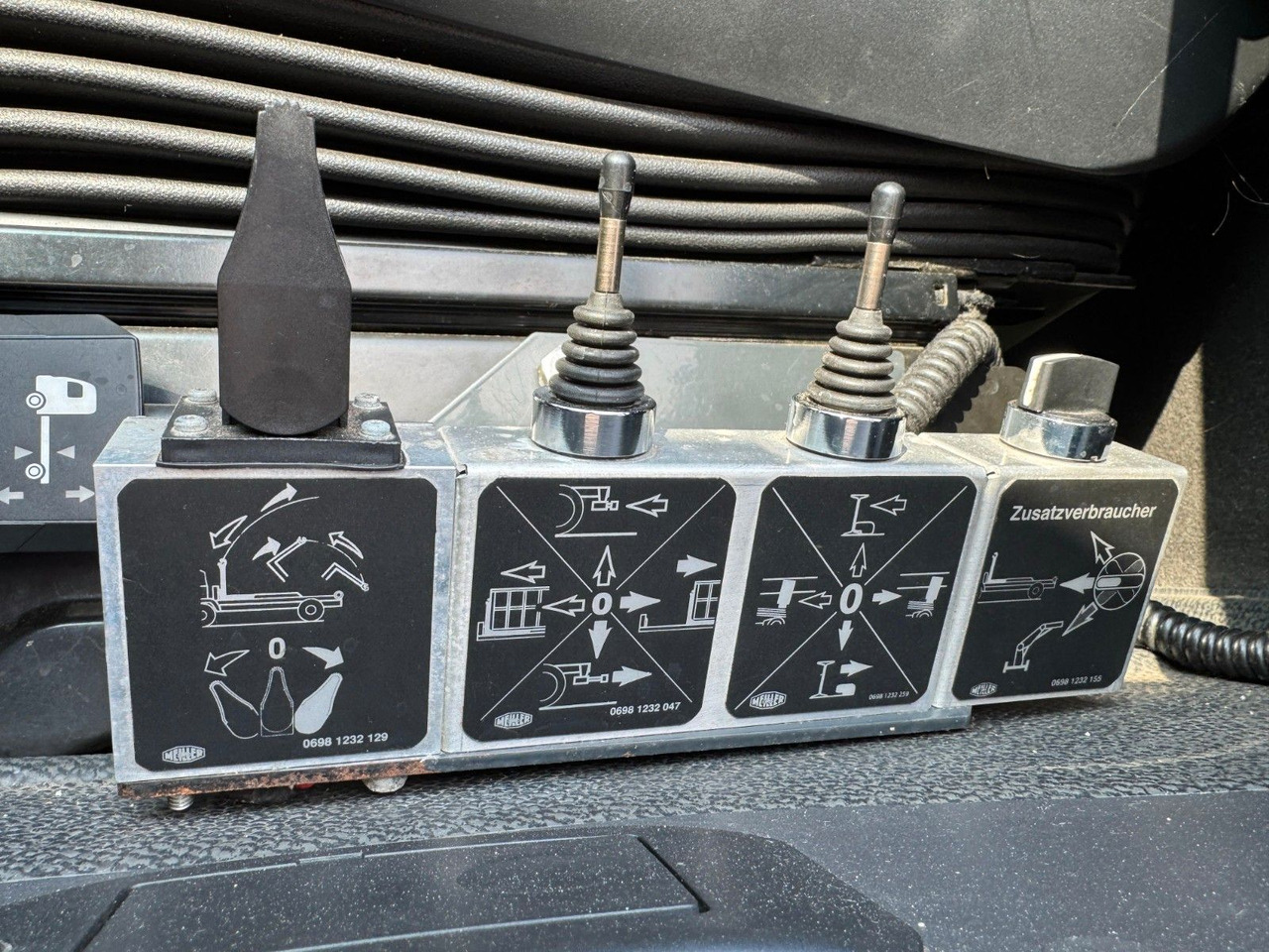 Mercedes-Benz 2558 6x2 Meiller RK 20.65 | Retarder | Klima в лизинг Mercedes-Benz 2558 6x2 Meiller RK 20.65 | Retarder | Klima: фото 15