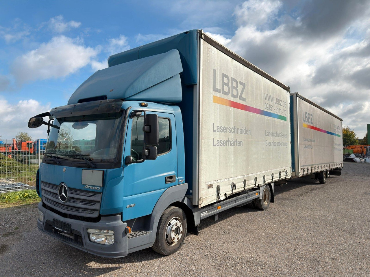 Mercedes-Benz 818 4X2 Pritsche & Plane & Tang Pritsche & Plane Mercedes-Benz 818 4X2 Pritsche & Plane & Tang Pritsche & Plane - Тентованный фургон: фото 1 Mercedes-Benz 818 4X2 Pritsche & Plane & Tang Pritsche & Plane Mercedes-Benz 818 4X2 Pritsche & Plane & Tang Pritsche & Plane - Тентованный фургон: фото 1