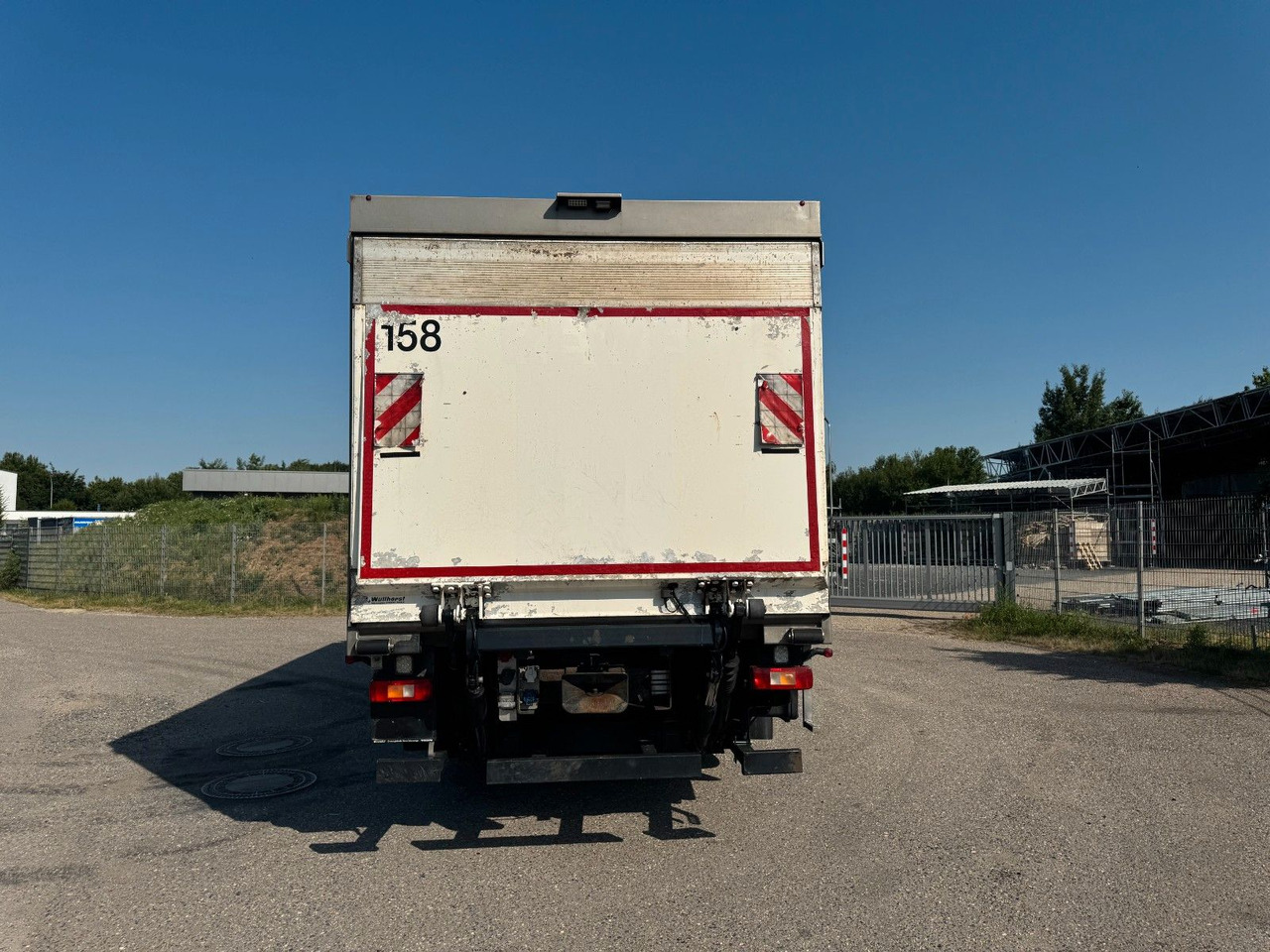 Volvo FM 410 6X2 Kühlkoffer mit Carrier Diesel & Strom - Рефрижератор: фото 5 Volvo FM 410 6X2 Kühlkoffer mit Carrier Diesel & Strom - Рефрижератор: фото 5