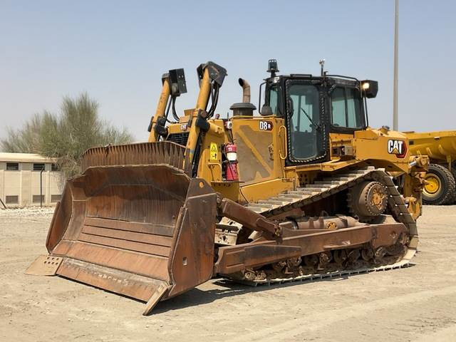 CAT D8R - Бульдозер: фото 1 CAT D8R - Бульдозер: фото 1