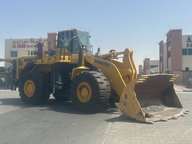 Komatsu WA600-6R - Колёсный погрузчик: фото 4 Komatsu WA600-6R - Колёсный погрузчик: фото 4