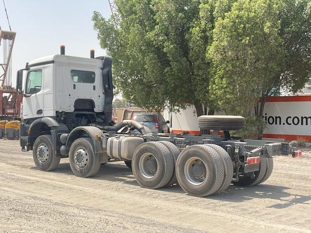 Mercedes-Benz Arocs 4240 - Грузовик-шасси: фото 2 Mercedes-Benz Arocs 4240 - Грузовик-шасси: фото 2