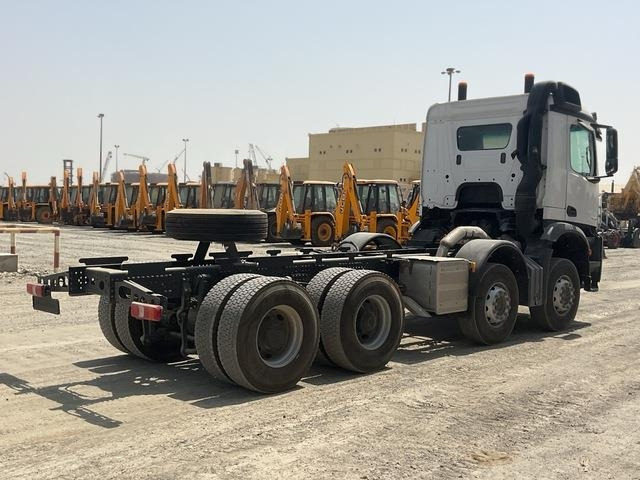 Mercedes-Benz Arocs 4240 - Грузовик-шасси: фото 3 Mercedes-Benz Arocs 4240 - Грузовик-шасси: фото 3