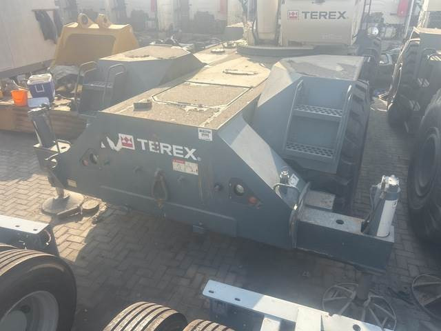 Короткобазный кран Terex RT555: фото 11