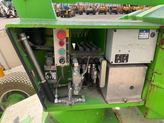 Коленчатый подъемник Niftylift HR12NDE: фото 6