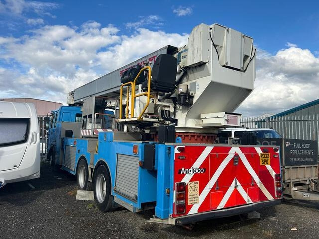 Volvo FL10 - Автоманипулятор: фото 3 Volvo FL10 - Автоманипулятор: фото 3