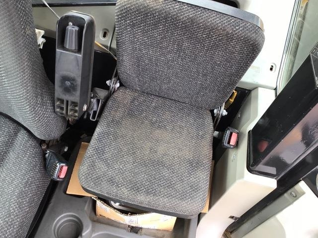 Карьерный самосвал CAT 777F: фото 16 Карьерный самосвал CAT 777F: фото 16