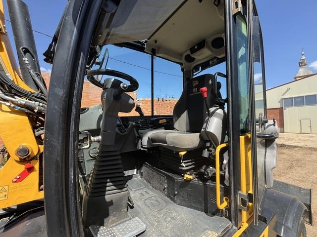 Колёсный экскаватор JCB HD110WTT4: фото 22