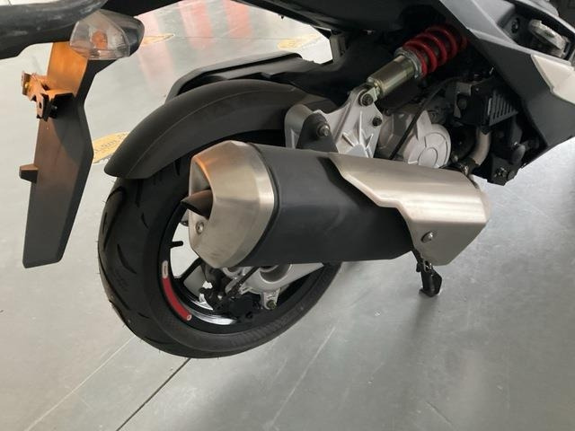 Мотоцикл Malaguti Mission: фото 16 Мотоцикл Malaguti Mission: фото 16