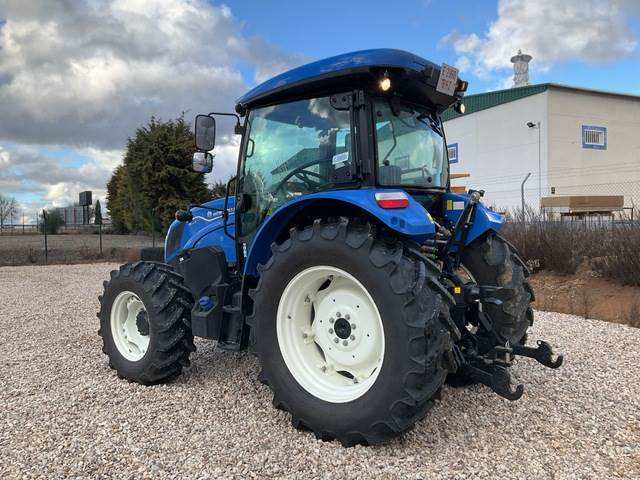 New Holland T5.100 - Трактор: фото 2 New Holland T5.100 - Трактор: фото 2