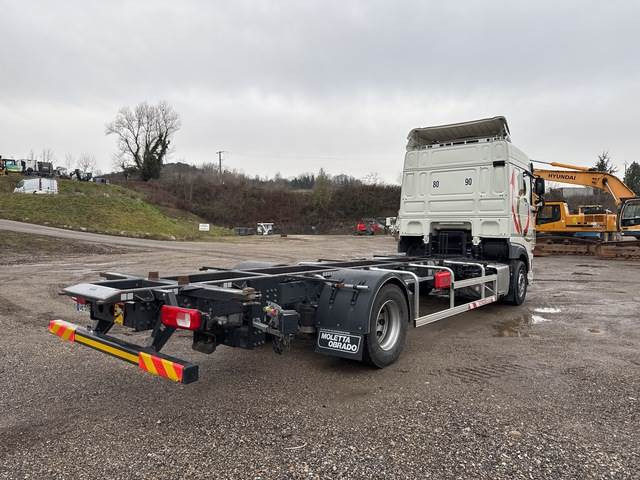 DAF XF450 - Грузовик-контейнеровоз/ Сменный кузов: фото 3 DAF XF450 - Грузовик-контейнеровоз/ Сменный кузов: фото 3