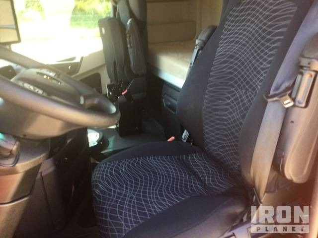 Ассенизатор Rivard - Mercedes-Benz EXVAC - Arocs 3253 8x4: фото 15 Ассенизатор Rivard - Mercedes-Benz EXVAC - Arocs 3253 8x4: фото 15