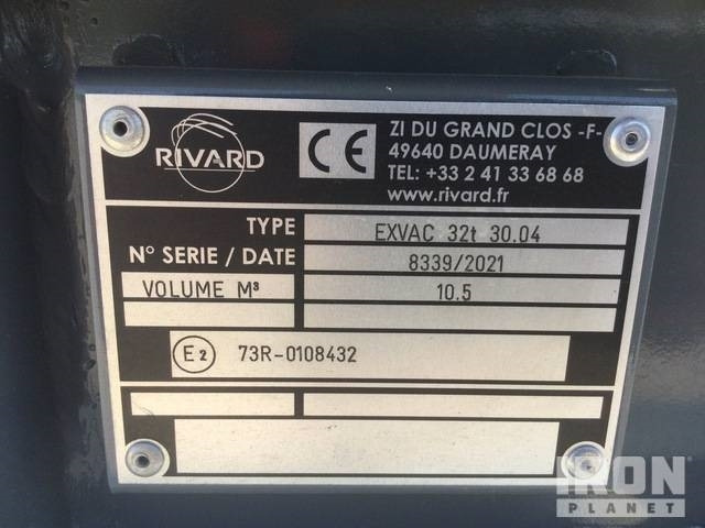 Ассенизатор Rivard - Mercedes-Benz EXVAC - Arocs 3253 8x4: фото 17 Ассенизатор Rivard - Mercedes-Benz EXVAC - Arocs 3253 8x4: фото 17