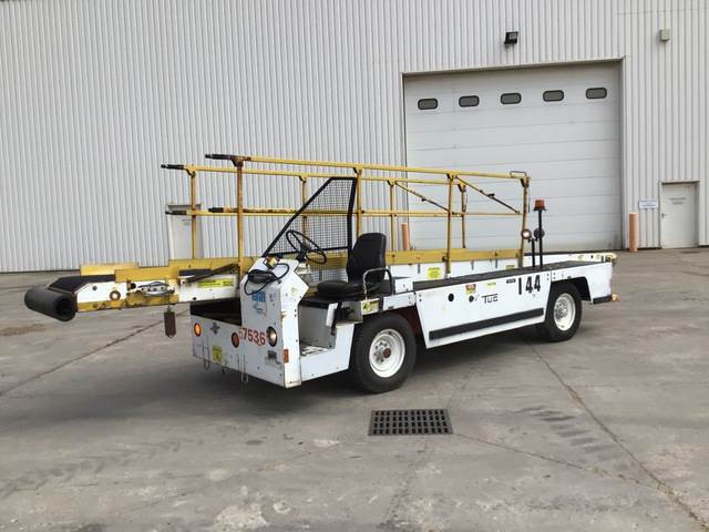 Tug T660-1 - Ленточный погрузчик багажа: фото 1 Tug T660-1 - Ленточный погрузчик багажа: фото 1