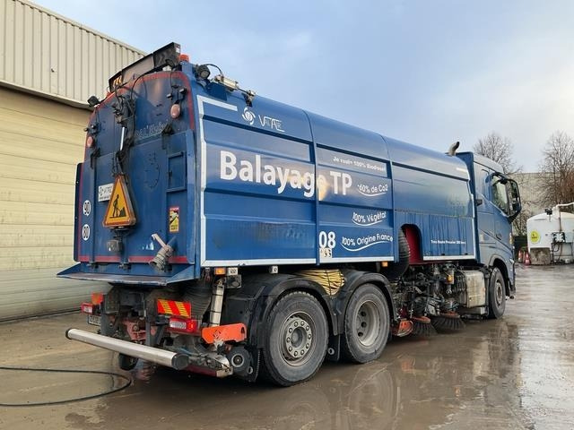 Volvo FH460 - Подметально-уборочная машина: фото 3 Volvo FH460 - Подметально-уборочная машина: фото 3