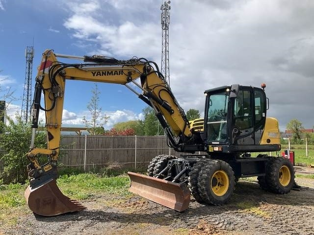 Yanmar B110W - Колёсный экскаватор: фото 1 Yanmar B110W - Колёсный экскаватор: фото 1