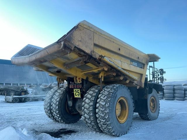 Komatsu HD605-7EO - Карьерный самосвал: фото 3 Komatsu HD605-7EO - Карьерный самосвал: фото 3