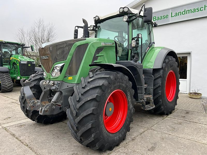 Fendt 824 Vario Profi Plus - Трактор: фото 2 Fendt 824 Vario Profi Plus - Трактор: фото 2
