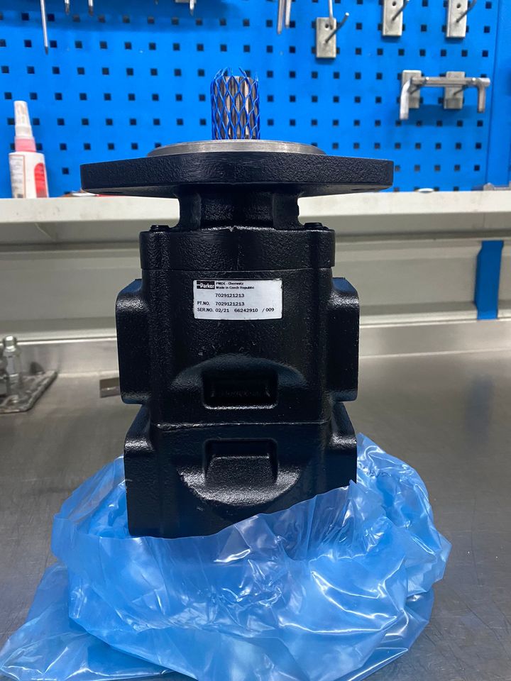 PARKER 7029121213 - Гидравлический насос для Строительной техники: фото 3 PARKER 7029121213 - Гидравлический насос для Строительной техники: фото 3