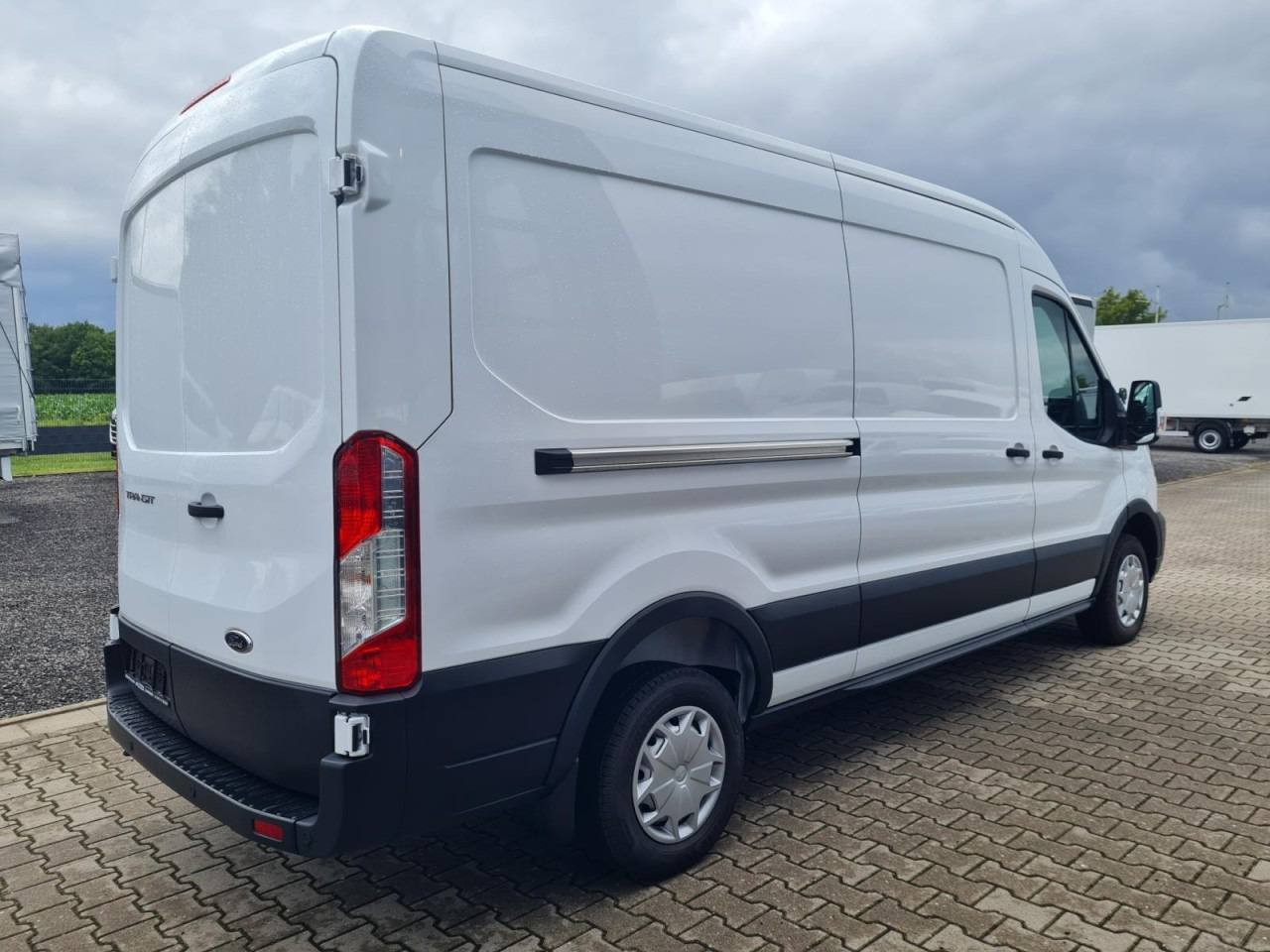 Ford Transit 350 Kasten AG L3H2 Trend KLIMA PDC TEMPOMAT - Цельнометаллический фургон: фото 4 Ford Transit 350 Kasten AG L3H2 Trend KLIMA PDC TEMPOMAT - Цельнометаллический фургон: фото 4