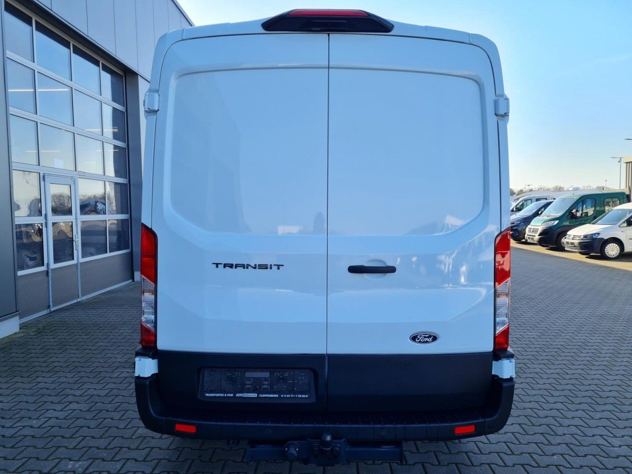 Ford Transit 350 Kasten Doka 6-Sitze L3 Trend AHK KAM - Цельнометаллический фургон, Грузопассажирский фургон: фото 4 Ford Transit 350 Kasten Doka 6-Sitze L3 Trend AHK KAM - Цельнометаллический фургон, Грузопассажирский фургон: фото 4