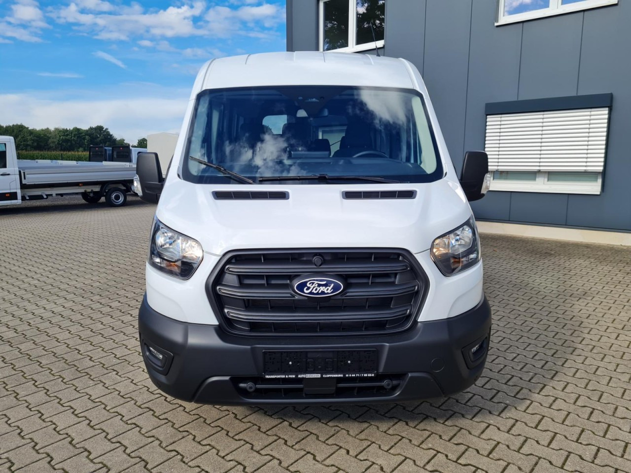 Ford Transit 350 Kombi 9-Sitze L3 AG Trend AHK KAMERA - Микроавтобус, Пассажирский фургон: фото 2 Ford Transit 350 Kombi 9-Sitze L3 AG Trend AHK KAMERA - Микроавтобус, Пассажирский фургон: фото 2