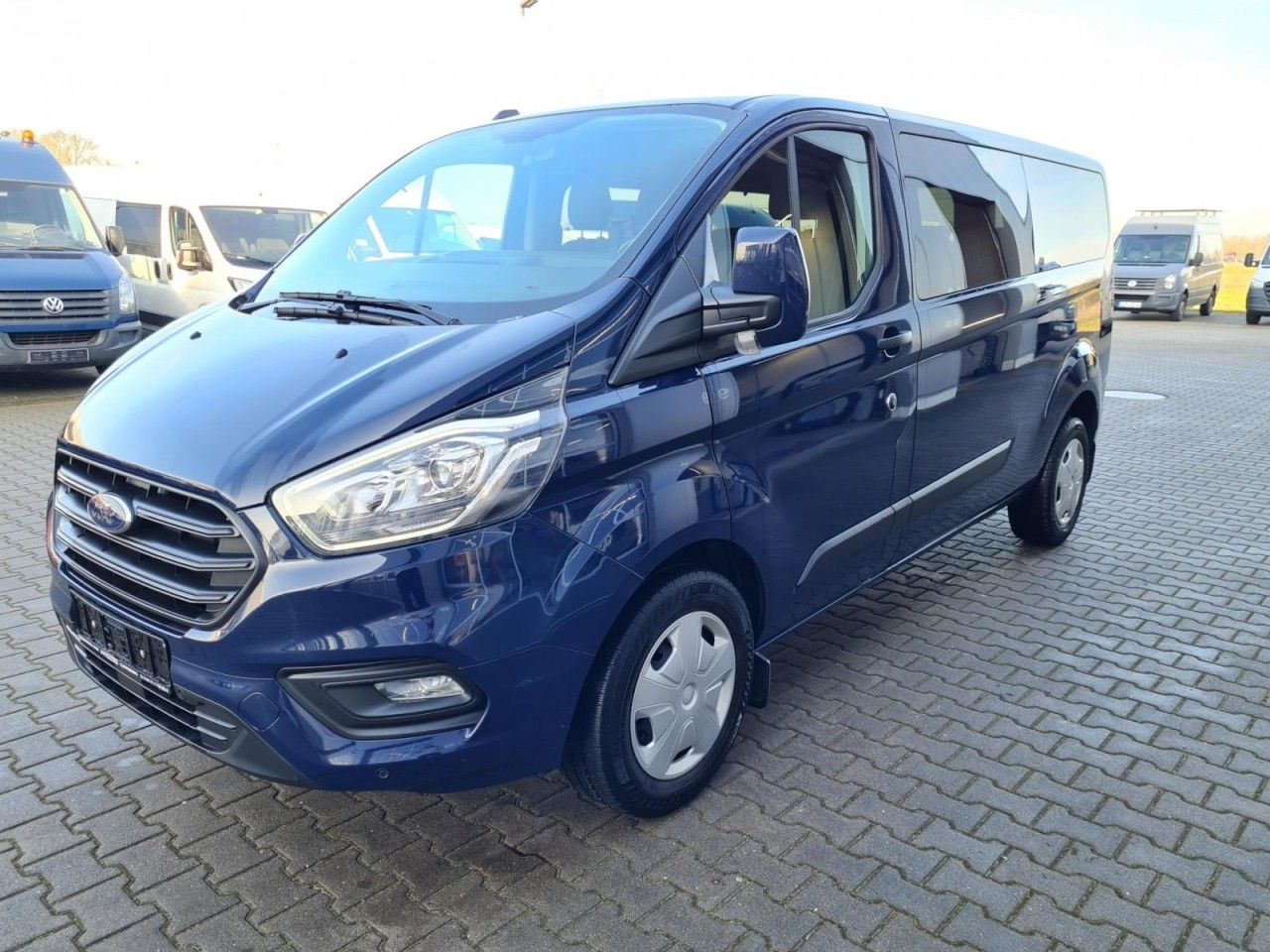 Ford Transit Custom Kombi 320 L2 Trend 9 Sitze KLIMA - Пассажирский фургон: фото 3 Ford Transit Custom Kombi 320 L2 Trend 9 Sitze KLIMA - Пассажирский фургон: фото 3