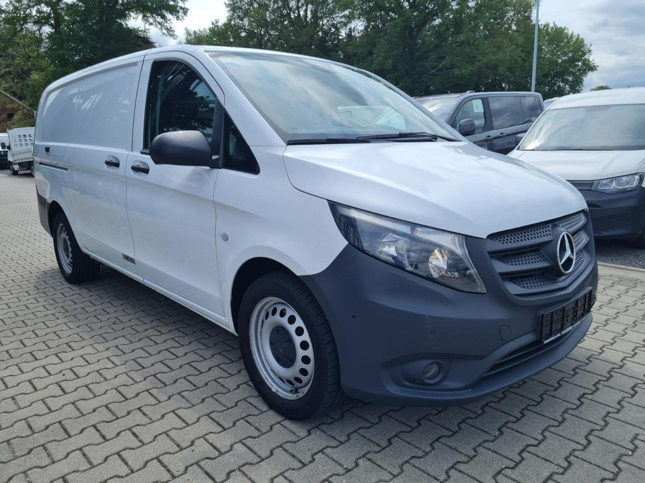 Mercedes-Benz Vito 116 Cdi Kühlkasten Stand + Fahrkühl. lang - Фургон-рефрижератор: фото 4 Mercedes-Benz Vito 116 Cdi Kühlkasten Stand + Fahrkühl. lang - Фургон-рефрижератор: фото 4