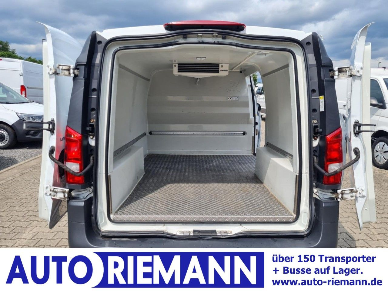 Mercedes-Benz Vito 116 Cdi Kühlkasten Stand + Fahrkühl. lang - Фургон-рефрижератор: фото 1 Mercedes-Benz Vito 116 Cdi Kühlkasten Stand + Fahrkühl. lang - Фургон-рефрижератор: фото 1