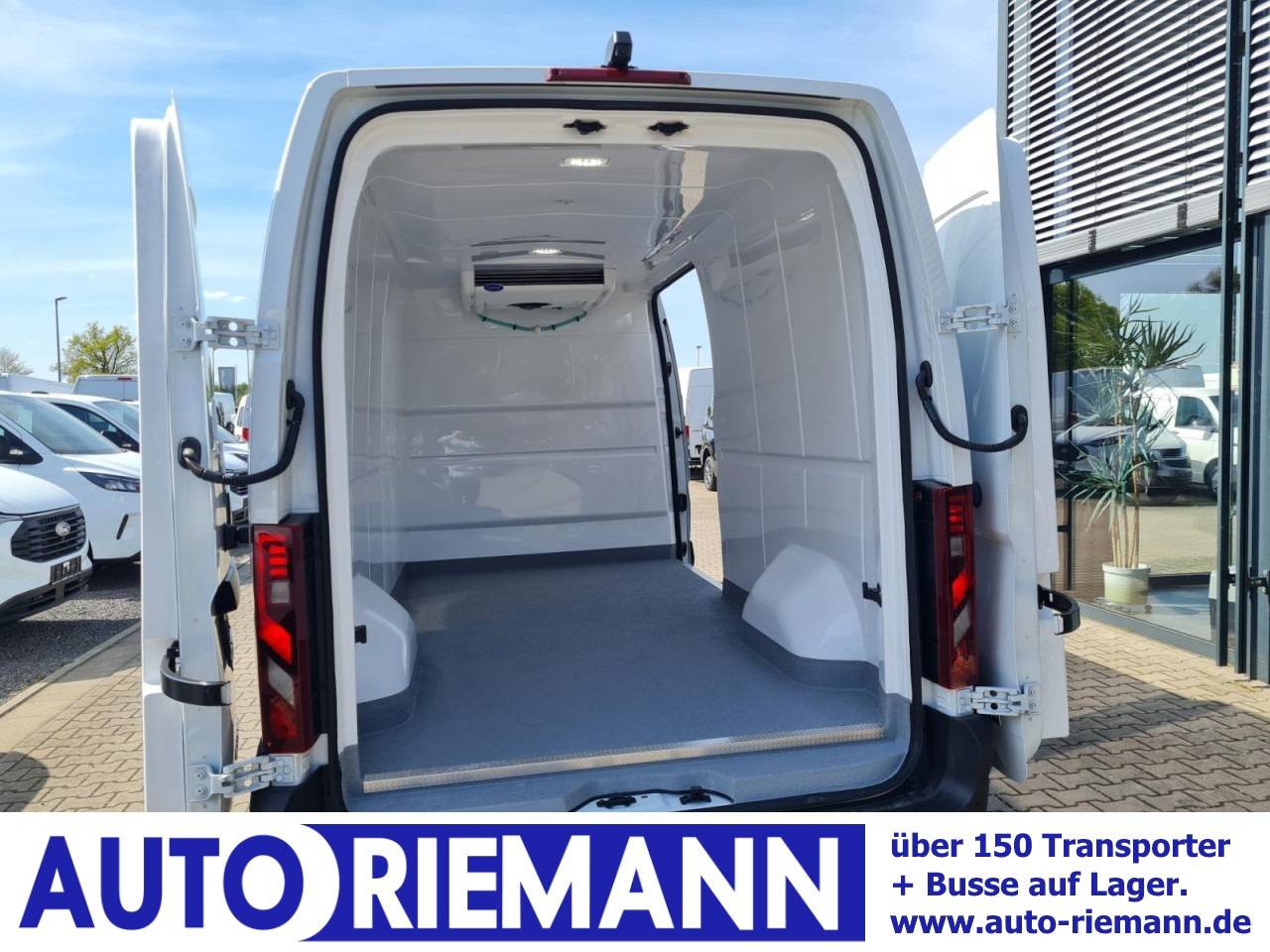 Renault Master New 35 Kühlkasten Carrier L3 KAMERA KLIMA TEMPO - Фургон-рефрижератор: фото 1 Renault Master New 35 Kühlkasten Carrier L3 KAMERA KLIMA TEMPO - Фургон-рефрижератор: фото 1