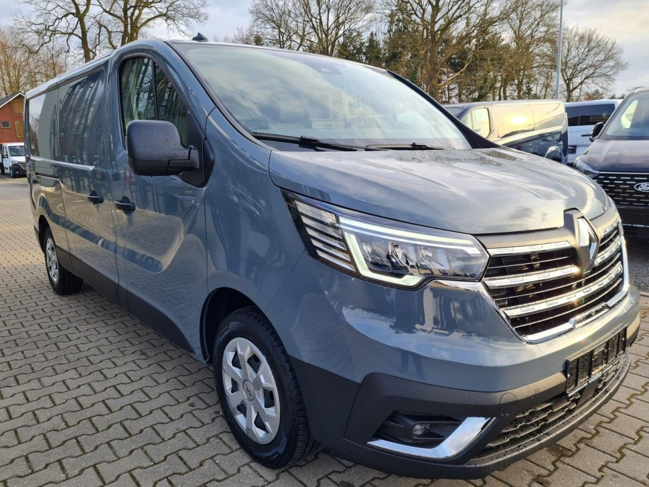 Renault Trafic Kasten 3,0t L2 LED AHK KLIMA PDC TEMPOMAT - Легковой фургон: фото 3 Renault Trafic Kasten 3,0t L2 LED AHK KLIMA PDC TEMPOMAT - Легковой фургон: фото 3