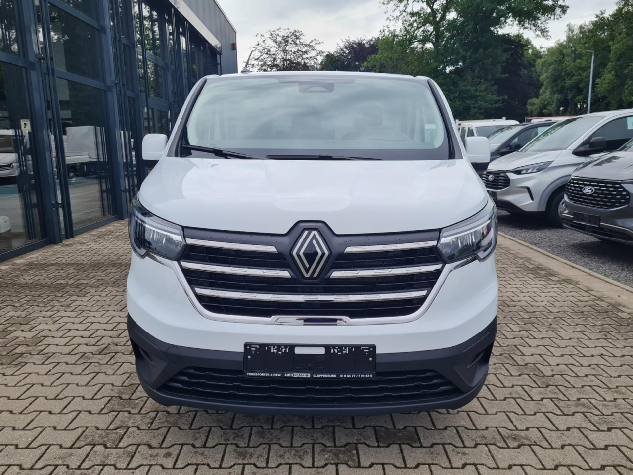 Renault Trafic Kühlkasten 3.0t L2 KLIMA LED NAVI/APP TEMPO - Фургон-рефрижератор: фото 2 Renault Trafic Kühlkasten 3.0t L2 KLIMA LED NAVI/APP TEMPO - Фургон-рефрижератор: фото 2