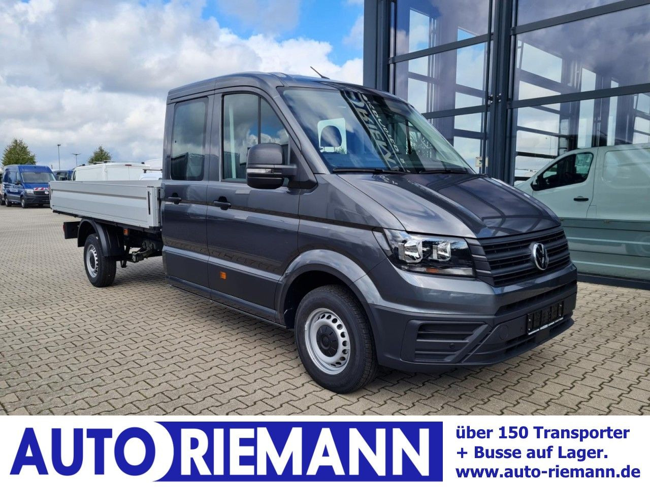 Volkswagen Crafter 35 Doka 7-Sitze MAXI L4 KLIMA TEMPOMAT - Малотоннажный бортовой грузовик, Грузопассажирский фургон: фото 1 Volkswagen Crafter 35 Doka 7-Sitze MAXI L4 KLIMA TEMPOMAT - Малотоннажный бортовой грузовик, Грузопассажирский фургон: фото 1